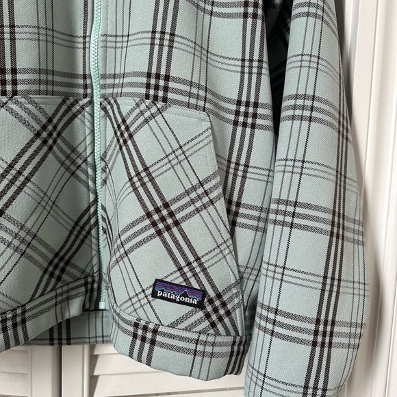 Patagonia sweatshirt - Picture 2 of 3